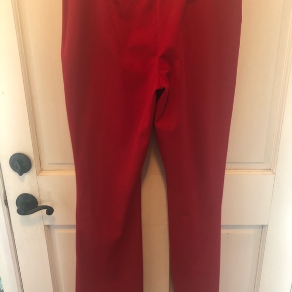Cache Red Pants - Picture 3 of 5